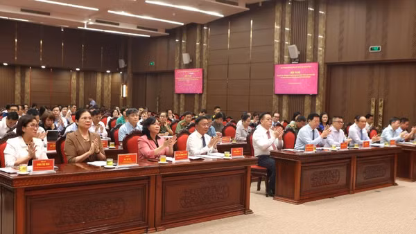 Các đại biểu tham dự hội nghị. (Ảnh: THANH HẢI)