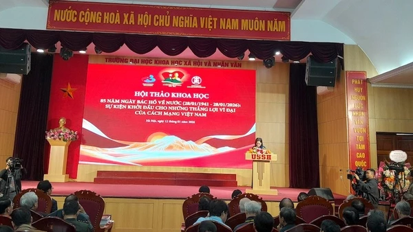 Quang cảnh hội thảo khoa học.