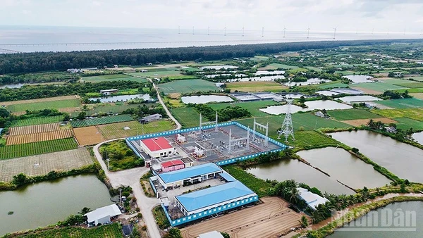 Trạm truyền tải điện cho dự án điện gió ngoài khơi xã Đông Hải, tỉnh Vĩnh Long.