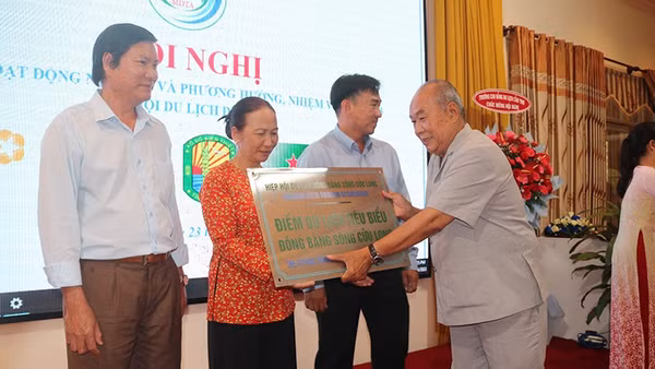 Cồn Chim, xã Hòa Minh, tỉnh Vĩnh Long, điểm du lịch tiêu biểu khu vực Đồng bằng sông Cửu Long 