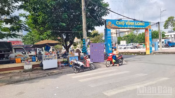 Nhiều điểm bán thuốc lá ở Vĩnh Long không có biển hiệu. (Ảnh minh họa)