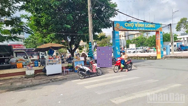 Nhiều điểm bán thuốc lá ở Vĩnh Long không có biển hiệu. (Ảnh minh họa)