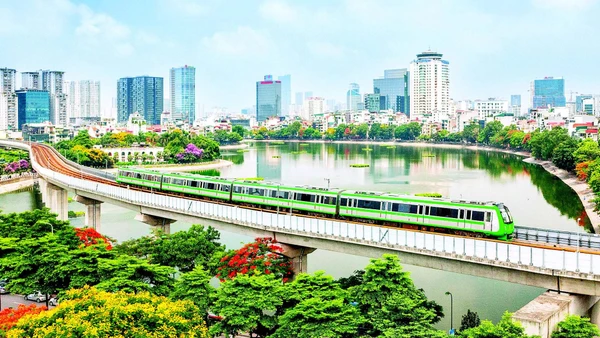 Hà Nội - Thành phố xinh đẹp và hiện đại. (Ảnh: TRẦN THU HÀ)