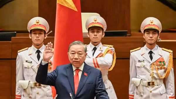 Tổng Bí thư, Chủ tịch nước Cộng hòa xã hội chủ nghĩa Việt Nam Tô Lâm tuyên thệ nhậm chức. (Ảnh: THỦY NGUYÊN)