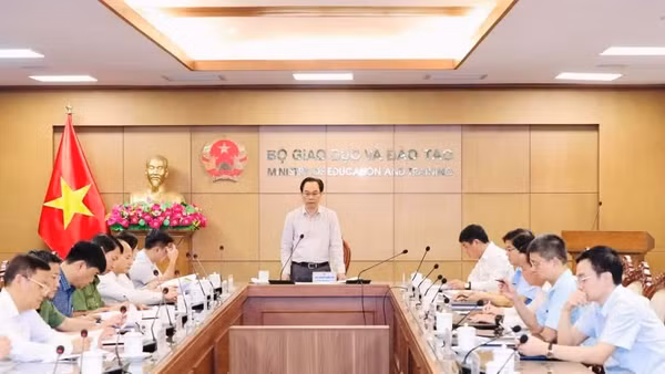Hội nghị trực tuyến toàn quốc quán triệt công tác tổ chức kỳ thi tốt nghiệp trung học phổ thông năm 2026 do Bộ Giáo dục và Đào tạo tổ chức.