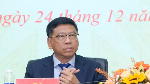 Thứ trưởng Xây dựng Nguyễn Xuân Sang yêu cầu ngành hàng hải, đường thủy chấn chỉnh nghiêm kỷ cương công vụ.