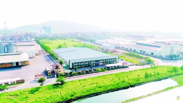 Hệ thống trang trại khép kín quy mô 1 triệu con gà với nhiều quy trình tự động hóa của Tập đoàn DABACO. (Ảnh: DABACO)