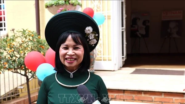 Bà Lê Thị Bích Hường trả lời phóng viên TTXVN. Ảnh tư liệu: Dương Hoa/TTXVN