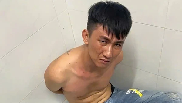 Đối tượng Nguyễn Minh Tâm bị Công an Vĩnh Long bắt giữ. (Ảnh: Công an cung cấp) 