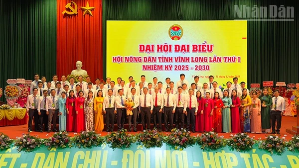 Đại hội ra mắt Ban Chấp hành khóa mới. 