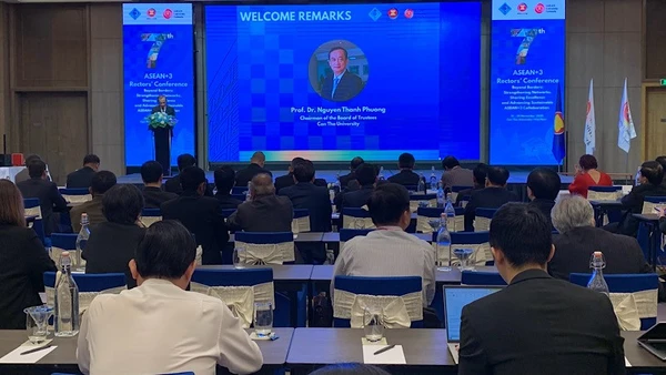 Quang cảnh hội nghị.