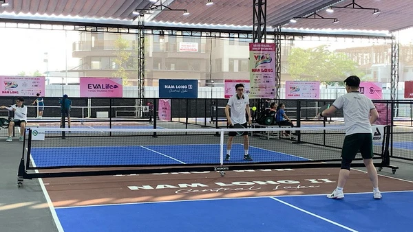 Các vận động viên thi đấu nội dung đơn nam.