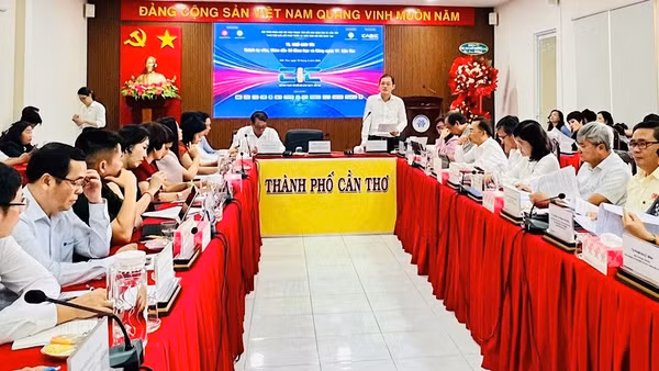 Quang cảnh hội thảo.
