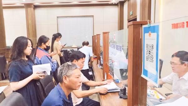 Xã Nho Quan là một trong những địa phương dẫn đầu trong tỉnh về giải quyết thủ tục hành chính công.