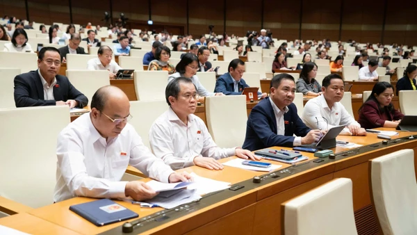 Đề xuất thêm hai chính sách đặc thù làm đường sắt tốc độ cao bắc-nam