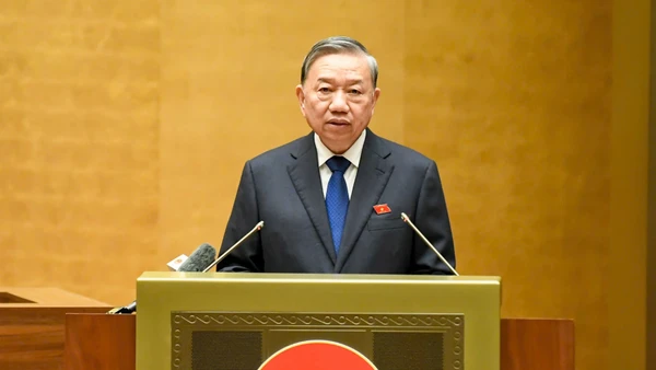 Tổng Bí thư Tô Lâm gợi mở 7 nhóm nội dung để đại biểu Quốc hội góp ý dự thảo Văn kiện Đại hội XIV 