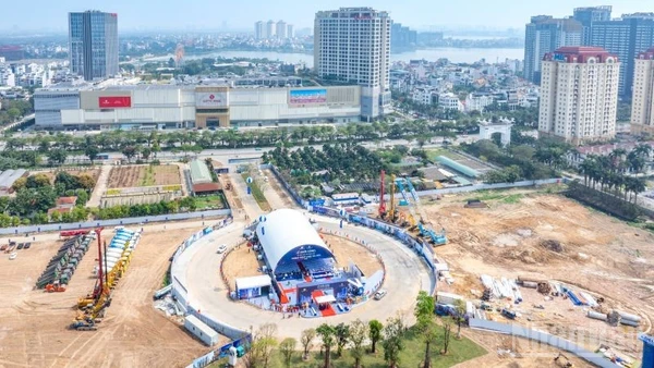 Quang cảnh khởi công dự án chụp từ trên cao. (Ảnh: THẢO NGUYÊN)