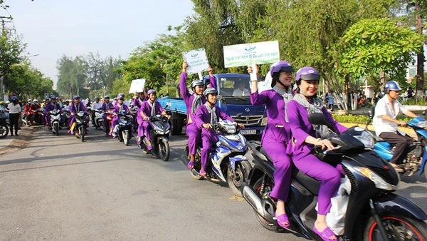 Du lịch đang chuyển mình theo hướng gia tăng giá trị, chất lượng bền vững. (Ảnh: Báo Nhân Dân)