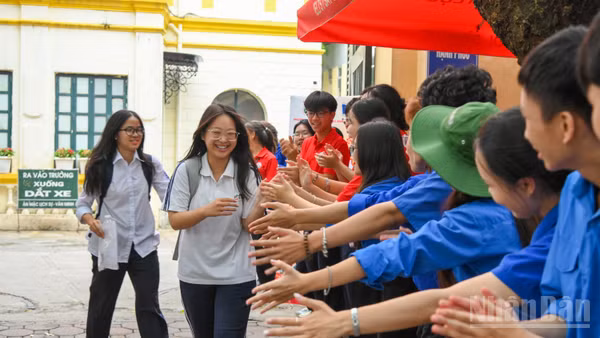Thí sinh Hà Nội tại kỳ thi tốt nghiệp trung học phổ thông năm 2026 (Ảnh: THẾ ĐẠI)