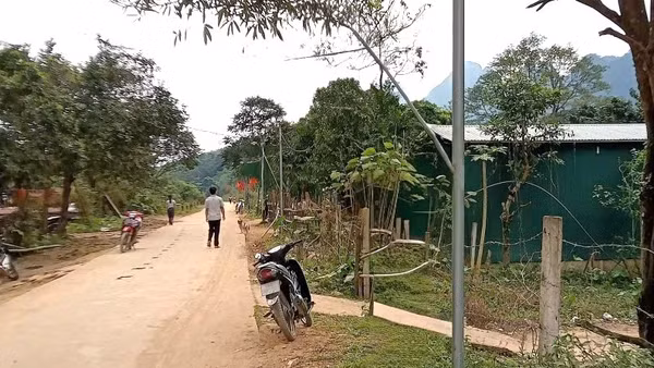 Khu dân cư ở xã Kim Phú - nơi xảy ra vụ án mạng gây xôn xao dư luận.
