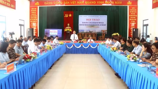 Quang cảnh hội thảo tại đặc khu Cồn Cỏ.