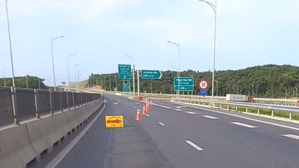 Cao tốc bắc-nam qua tỉnh Quảng Trị sẽ đóng một số đoạn trong thời gian nhất định để lắp hệ thống giám sát