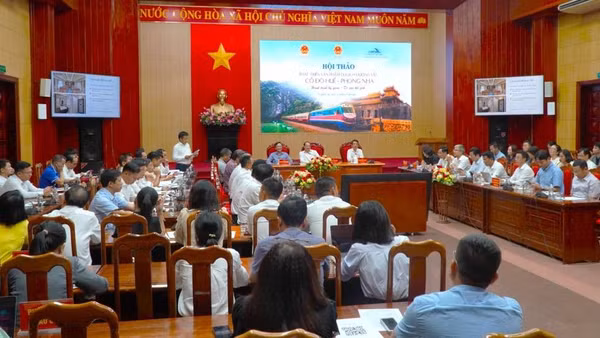 Hội thảo phát triển sản phẩm du lịch đường sắt Cố đô Huế-Phong Nha: Hành trình kỳ quan-Di sản thế giới.