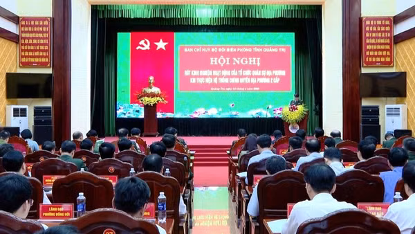 Quang cảnh hội nghị .