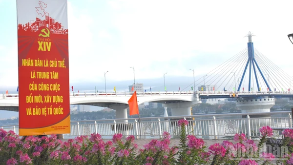 Thành phố Đà Nẵng gửi niềm tin, kỳ vọng về Đại hội đại biểu toàn quốc lần thứ XIV của Đảng.