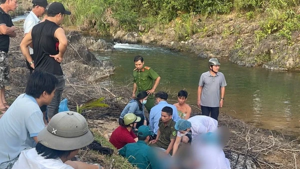 Hiện trường nơi hai học sinh đuối nước thương tâm.