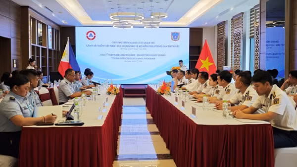 Khai mạc chương trình lưu sĩ quan trẻ Cảnh sát biển Việt Nam và Lực lượng Bảo vệ bờ biển Philippines lần thứ nhất tại Đà Nẵng.