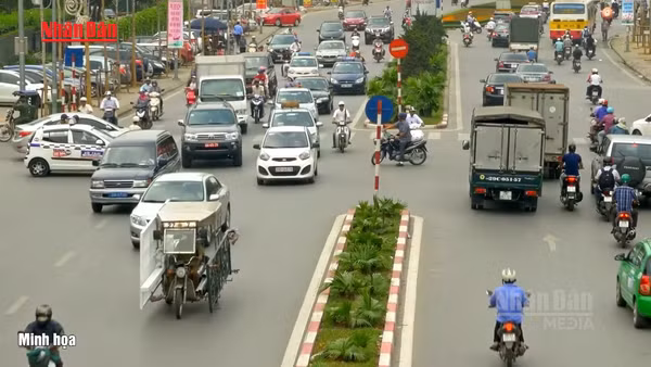 [Video] Miền Bắc oi bức dù nhiệt độ không quá cao: Chuyên gia lý giải nguyên nhân