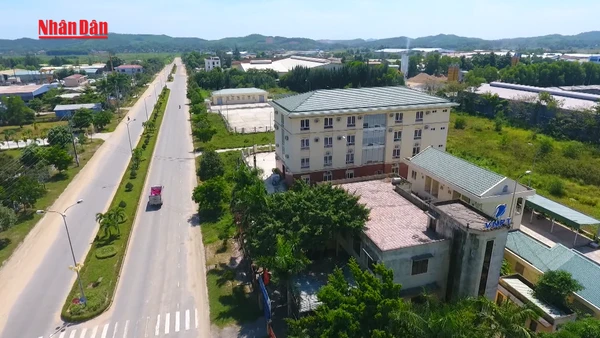 [Video] Đẩy nhanh thủ tục đất đai nhờ liên thông điện tử