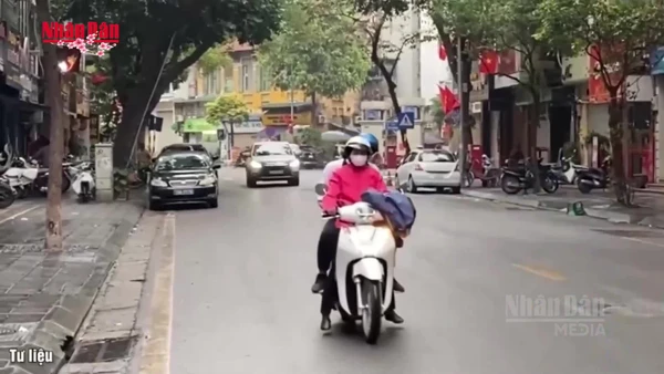 [Video] Bắc Bộ chuyển mưa phùn, sương mù dày, nền nhiệt duy trì ở mức cao