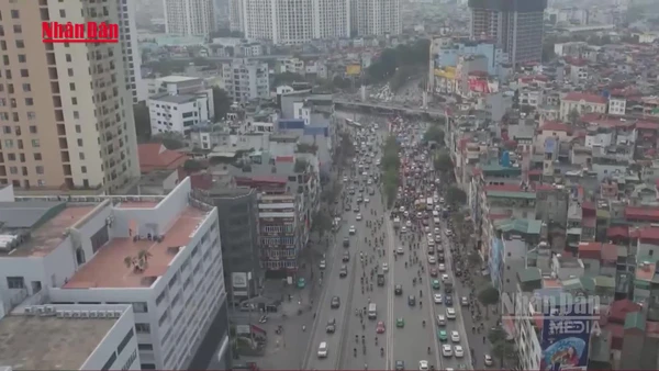 [Video] Đề xuất hai phương án mở rộng đường Láng, ưu tiên xây cầu cạn