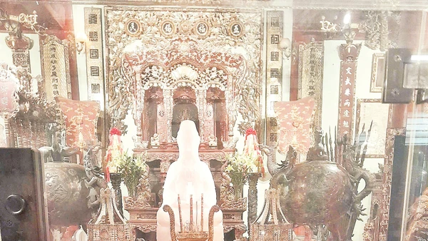 Kim ấn “Hoàng đế chi bảo” và nhiều hiện vật giá trị được trưng bày tại Bảo tàng Nam Hồng.