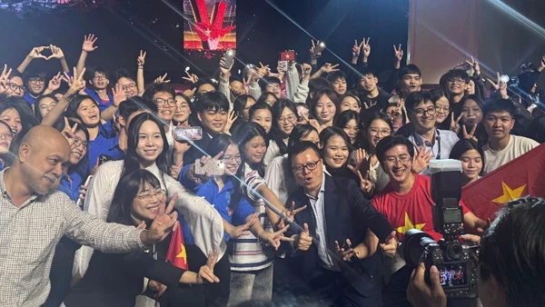  VinUni mở đầu cho hành trình Unitour của “Tổ quốc trong tim”.