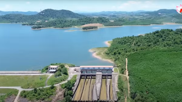 Nghệ An tăng tốc hoàn thiện hệ thống cấp nước sinh hoạt: Bảo đảm chuẩn nước sạch trong xây dựng nông thôn mới.