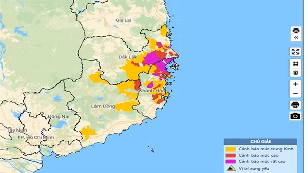 Bản đồ nguy cơ lũ quét, sạt lở đất đá trên các khu vực.