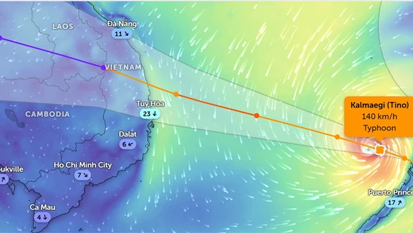 Vị trí bão số 13 lúc 11 giờ 20 phút ngày 5/11. (Ảnh Zoom Earth)