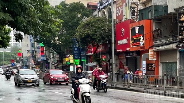 Dự báo khu vực Hà Nội từ đêm 1/1/2026 trời chuyển rét. (Ảnh: Đ.T)