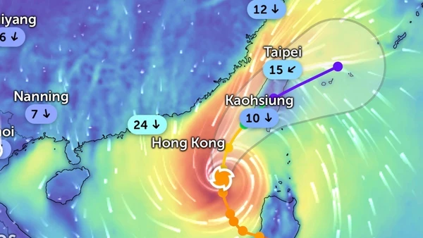 Vị trí bão số 14 lúc 8 giờ 20 phút ngày 11/11. (Ảnh: Zoom Earth)