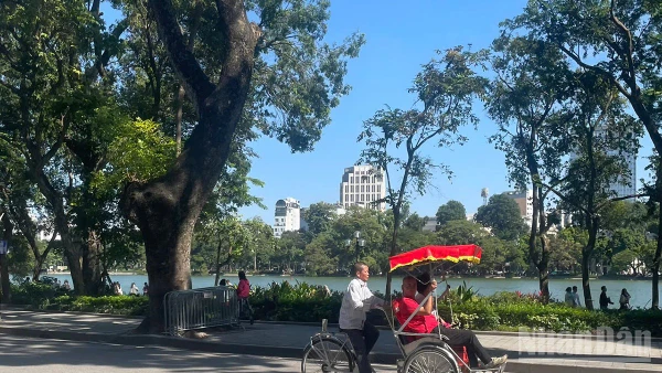 Dự báo khu vực Hà Nội ngày nắng, sáng và đêm trời rét. (Ảnh minh họa: Đ.T)