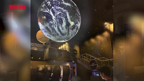 [Video] Khai trương Bảo tàng Vũ trụ Việt Nam