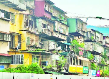 Hà Nội còn nhiều khu chung cư cũ đang trong quá trình quy hoạch để cải tạo, xây mới.