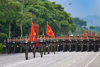 Lực lượng Công an nhân dân tập luyện diễu binh, diễu hành Kỷ niệm 80 năm Cách mạng Tháng Tám và Quốc khánh 2/9. (Ảnh: THẾ ĐẠI)