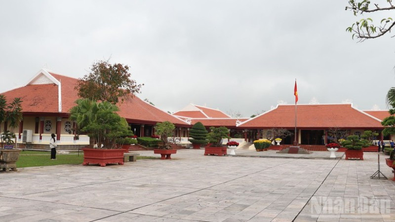 Khu lưu niệm Thủ tướng Phạm Văn Đồng tại xã Mộ Đức, tỉnh Quảng Ngãi.