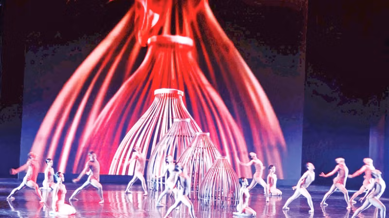 Một cảnh trong vở ballet “Dó”.