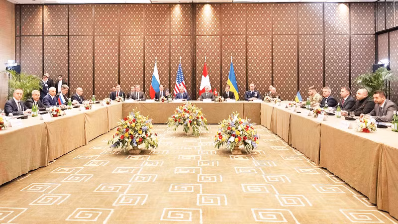 Quang cảnh vòng đàm phán diễn ra tại Thụy Sĩ. (Ảnh TÂN HOA XÃ)