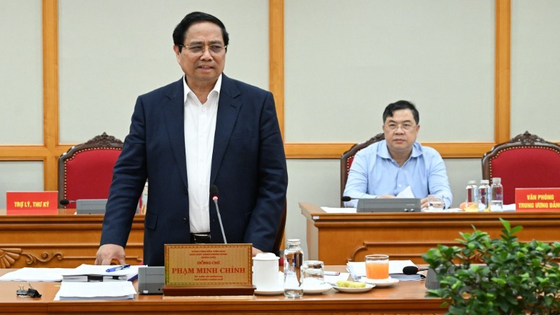 Thủ tướng Chính phủ Phạm Minh Chính chủ trì buổi làm việc với Ban Thường vụ Tỉnh ủy An Giang và Lâm Đồng. (Ảnh: TRẦN HẢI)